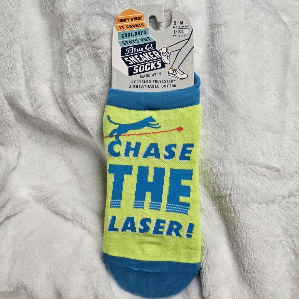 Blue Q Chase The Laser! Cat Padded Sneaker Socks Size Small/Medium